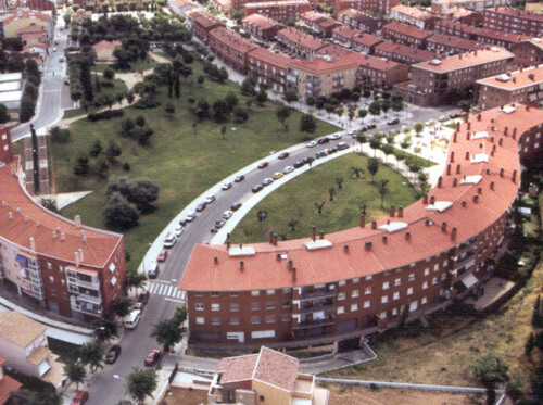Complex-residencial-a-Montmeló.jpg